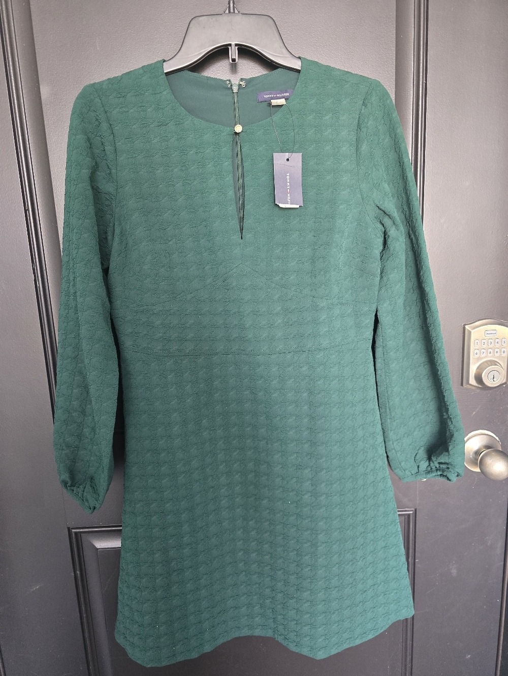 Tommy Hilfiger Petite 8P Green Textured Dress Long Sleeve Keyhole Mini NWT
